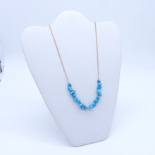 Carica l&#39;immagine nel visualizzatore di Gallery, Collanina 50 cm con Aulite grezza e rondelle argento    PE 359
