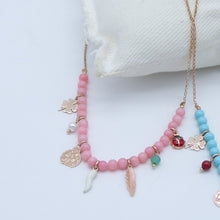 Carica l&#39;immagine nel visualizzatore di Gallery, Collana argento e pietre naturali con ciondoli portafortuna      PE 736
