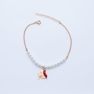 Bracciale con perle e ciondoli fortuna  Ref. B 621