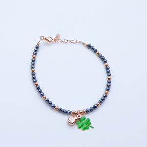 Bracciale ematite e palline argento rosa con Quadrifoglio smalto e coccinella  Ref. B 616