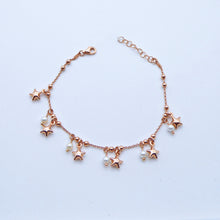 Carica l&#39;immagine nel visualizzatore di Gallery, Bracciale a palline con perle e ciondoli Cuori/Stella mini bombati  Ref. B 177
