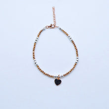 Carica l&#39;immagine nel visualizzatore di Gallery, Bracciale Ematite colorata con palline argento e ciondoli misti zirconi   Ref. B 333
